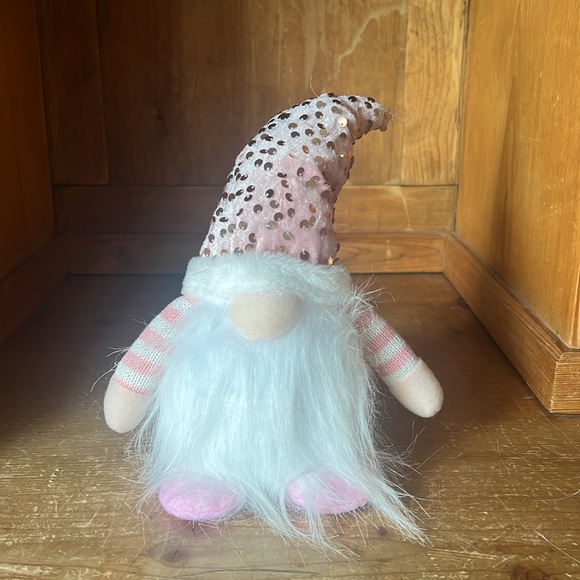 3 surakey festive LED light up gnomes. NWOT. Batteries NOT included. - Picture 3 of 5